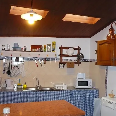Casas Dos Infantes * Caldas Da Rainha